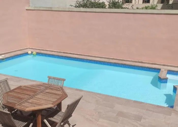 Away From Gazde/Camere de închiriat Zurrieq